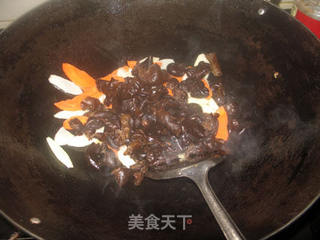 铁棍山药炒木耳的做法步骤:5