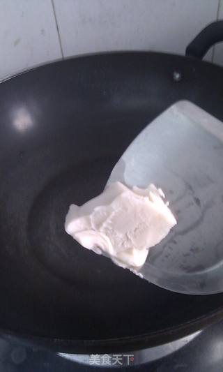 湖北地方小吃——监利汤豆皮的做法步骤:4