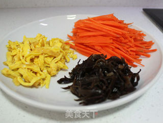｛素食｝ 糖醋白菜卷的做法步骤：1