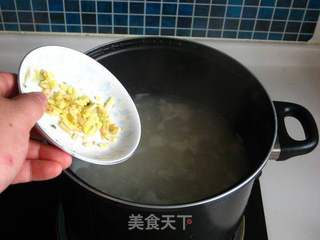 皮蛋瘦肉粥的做法步骤:8
