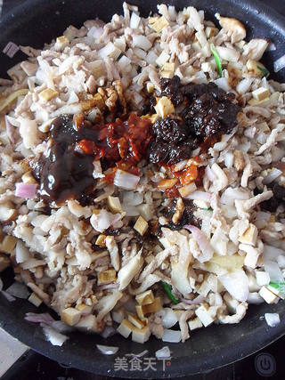 【可配饭或拌面吃】家庭秘制肉酱的做法步骤:9