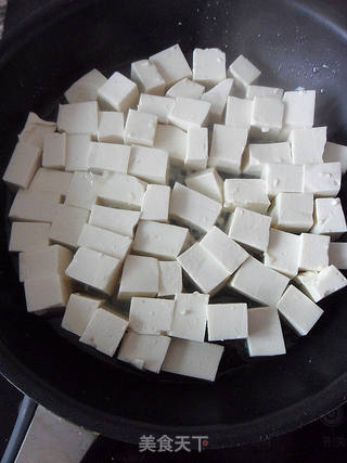 【豆腐的倾心吃法】回锅豆腐的做法步骤:4