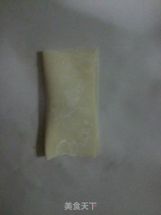 虾皮胡萝卜鲜肉馄饨的做法步骤:3