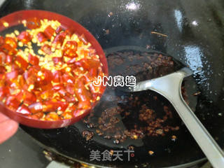 麻辣小酥鱼的做法步骤:8