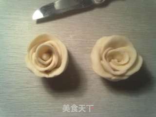 传统面食也惊艳——浪漫玫瑰馒头的做法步骤：9