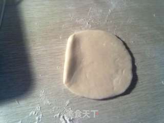 传统面食也惊艳——俏皮金鱼素馅包的做法步骤:10