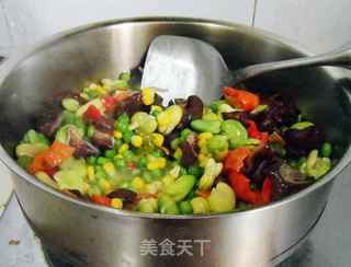 豆炒腊肥肠的做法步骤:7