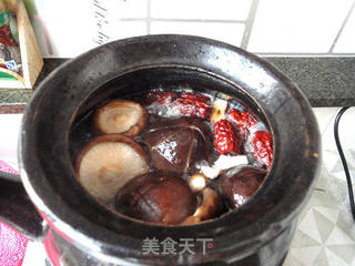 清炖鸽子汤的做法步骤:9