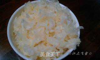苹果银耳汤的做法步骤：1