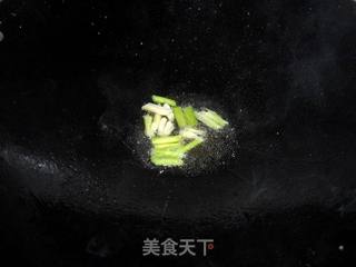 彩椒炒牛肉的做法步骤：3