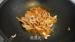 鱼香肉丝的做法步骤：5