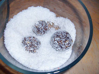 朗姆球(rum balls)的做法步骤:13