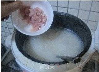 百合莲子瘦肉粥的做法步骤:5