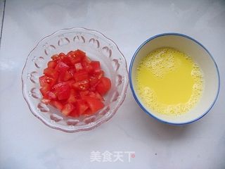 好吃还是手擀面——二合一手擀菠菜面的做法步骤：1