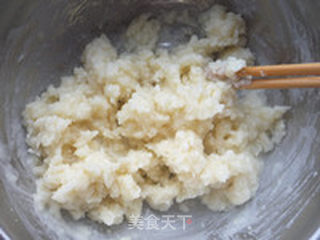 儿时的美味---炸糖糕的做法步骤:3