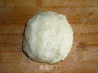 儿时的美味---炸糖糕的做法步骤:4