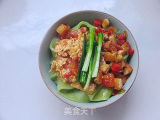 好吃还是手擀面——二合一手擀菠菜面的做法步骤：16