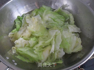 卷心菜肉馅饺子的做法步骤:3