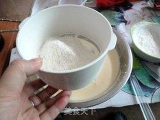 电饭锅做出健康蛋糕---黄金海绵蛋糕的做法步骤:6