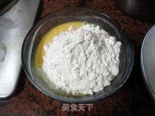 黑芝麻蛋卷的做法步骤:5