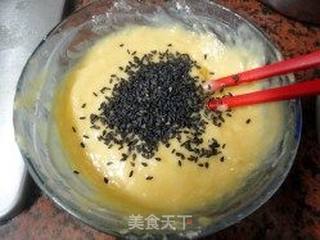 黑芝麻蛋卷的做法步骤:7