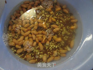 红米番薯小麦粥的做法步骤:2