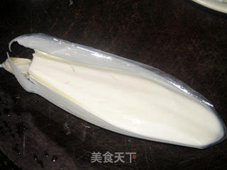 白灼墨鱼的做法步骤:3