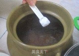 无花果香菇炖鸡汤的做法步骤:8