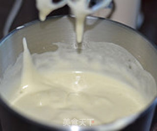 全蛋打发版香蕉松饼(无泡打粉)的做法步骤:4