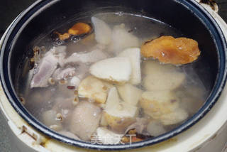祛湿汤——药材淮山炖老鸭汤的做法步骤:4