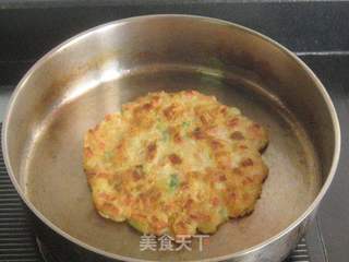胡萝卜大麦粉蛋饼的做法步骤:7