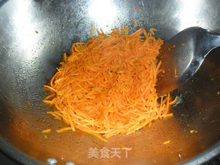 胡萝卜鸡蛋饺子的做法步骤:2