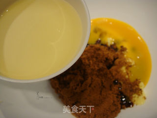 【我的烘培时间】小口品尝的mini蛋糕---巧克力、抹茶乳酪夹心蛋糕的做法步骤:5