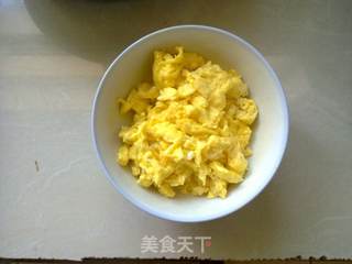 菠萝炒饭的做法步骤:2
