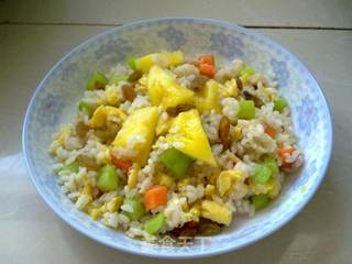菠萝炒饭的做法步骤:5