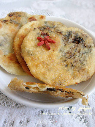 【依然还是记忆中的味道】霉干菜烧饼的做法步骤:14