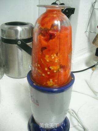DIY美味蒜蓉辣酱的做法步骤:3