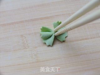 绿蝶翩翩——巧做蝴蝶面的做法步骤:11