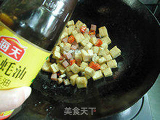 富有春天气息的简易小炒-----家常炒豆腐的做法步骤:10