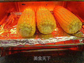 牛油烤玉米的做法步骤:3