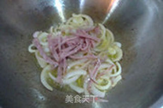 黑胡椒番茄培根炒意面的做法步骤:10