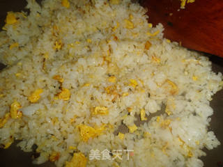 彩椒牛肉炒饭的做法步骤:4
