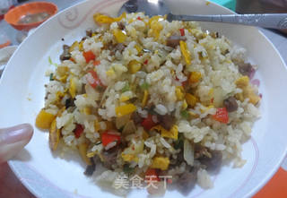 彩椒牛肉炒饭的做法步骤:8
