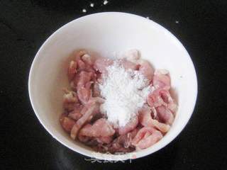 肉丝茶干炒芹菜的做法步骤:3
