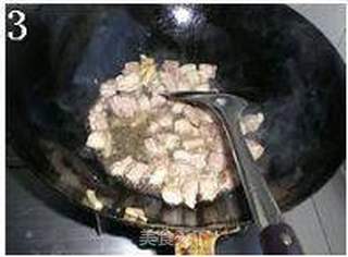 土豆蘑菇烧肉的做法步骤:3