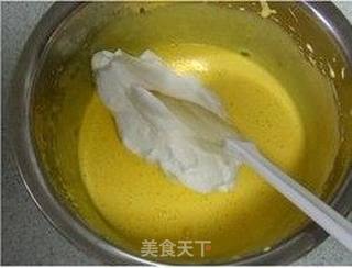一叶飘香的“金玫瑰海绵蛋糕”的做法步骤:4