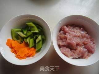 菠萝咕咾肉的做法步骤：2