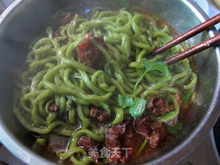 麻辣牛肉翡翠面的做法步骤:16