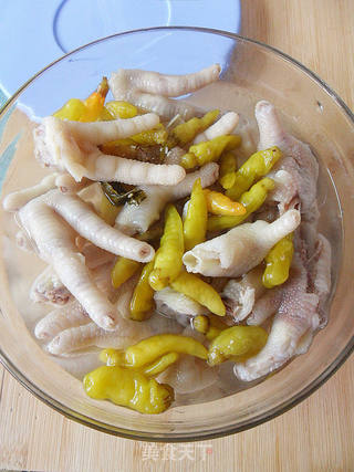 三步速成自制解馋小零食【泡椒鸡爪】的做法步骤:6