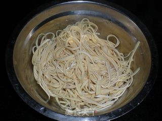 三分钟的快手菜——凉拌百叶丝的做法步骤:9